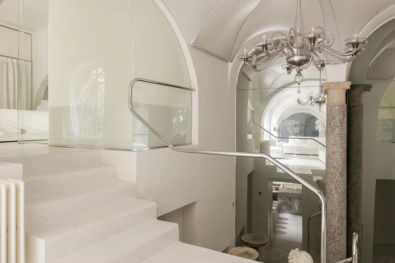 Sant'Agnese Domus Apartment Milan