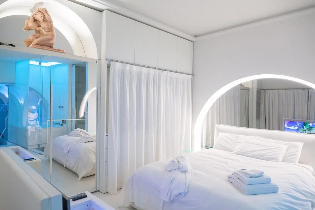 Sant'Agnese Domus Apartment Milan