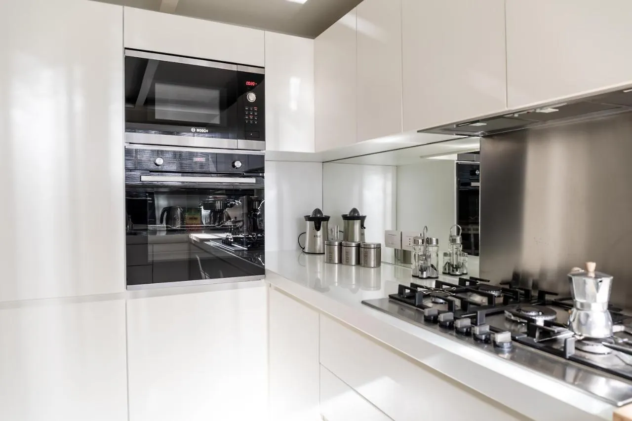 Sant'Agnese Domus Apartment Milan