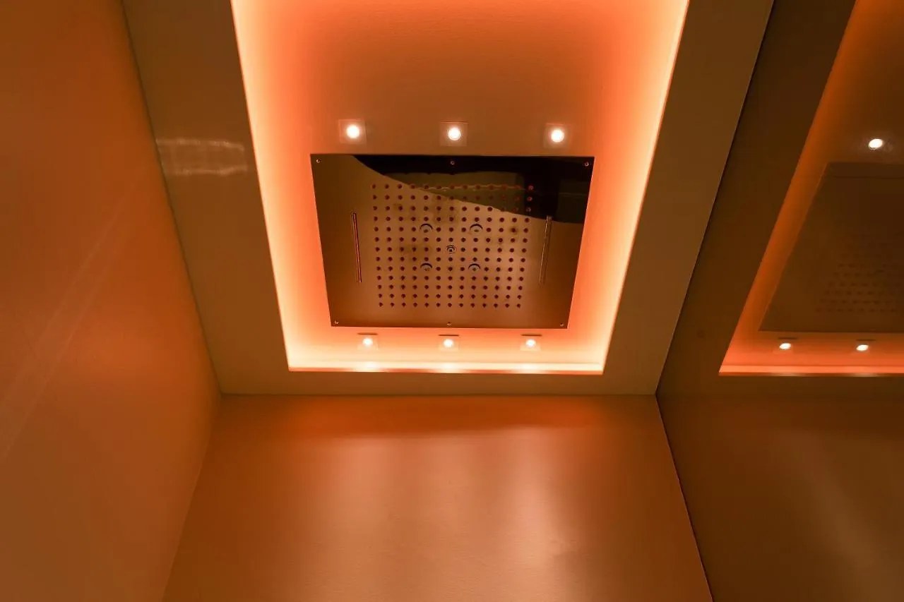 Sant'Agnese Domus Apartment Milan
